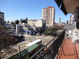 240 SqM Office for sale in Buenos Aires, Vicente Lopez, Buenos Aires