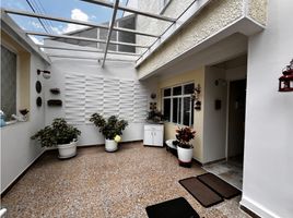 3 Bedroom House for sale in Bogota, Cundinamarca, Bogota