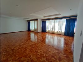 4 Bedroom Apartment for sale in Caldas, Manizales, Caldas