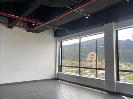 100 SqM Office for sale in Cundinamarca, Bogota, Cundinamarca