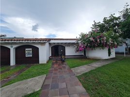 4 Bedroom House for sale in Girardot, Cundinamarca, Girardot