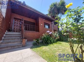 2 Bedroom House for sale in General Sarmiento, Buenos Aires, General Sarmiento