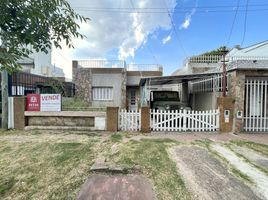 2 Bedroom House for sale in Rosario, Santa Fe, Rosario