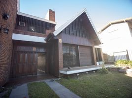 3 Bedroom House for sale in Lanus, Buenos Aires, Lanus