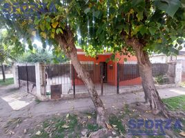 2 Bedroom House for sale in General Sarmiento, Buenos Aires, General Sarmiento