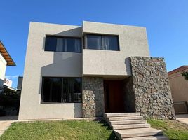 3 Bedroom House for sale in Capital, Mendoza, Capital