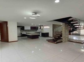 5 Bedroom Villa for sale in Pereira, Risaralda, Pereira