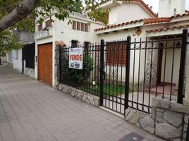 4 Bedroom Villa for sale in Santa Fe, Rosario, Santa Fe