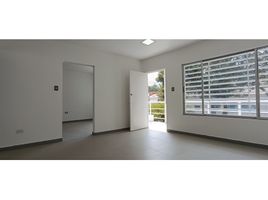 136 SqM Office for rent in River View Park, Cali, Cali