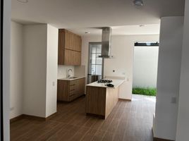 3 Habitación Villa en venta en Colombia, La Ceja, Antioquia, Colombia