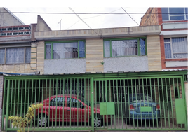 4 Bedroom House for sale in Bogota, Cundinamarca, Bogota