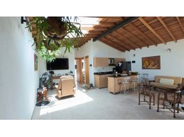 2 Habitación Casa en venta en Colombia, La Ceja, Antioquia, Colombia