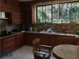 5 Habitación Villa en venta en Parque de los Pies Descalzos, Medellín, Medellín