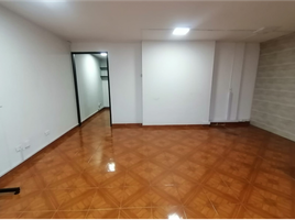 60 SqM Office for rent in Bogota, Cundinamarca, Bogota