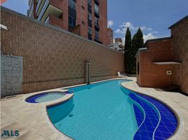 4 Bedroom House for sale in Bare Foot Park (Parque de los Pies Descalzos), Medellin, Medellin