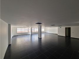 1,769 SqM Office for rent in Bogota, Cundinamarca, Bogota