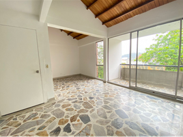 4 Bedroom Apartment for sale in Bare Foot Park (Parque de los Pies Descalzos), Medellin, Medellin