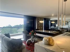 4 Bedroom Apartment for sale in Bare Foot Park (Parque de los Pies Descalzos), Medellin, Medellin