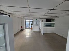 65 m² Office for rent in Colombia, Dosquebradas, Risaralda, Colombia