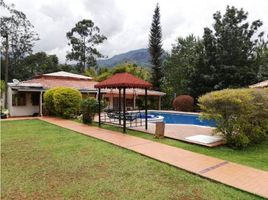 8 Bedroom House for sale in Copacabana, Antioquia, Copacabana