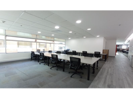 1,195.88 m² Office for sale in Mina De Sal De Nemocón, Bogotá, Bogotá