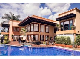 8 Bedroom House for sale in La Virginia, Risaralda, La Virginia