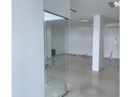 82 SqM Office for rent in Bogota, Cundinamarca, Bogota