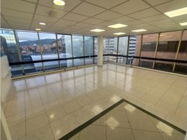 200 SqM Office for sale in Bogota, Cundinamarca, Bogota