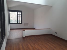 4 Habitación Villa en venta en Centro Comercial La Querencia, Bogotá, Bogotá