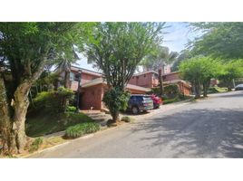 3 Bedroom House for sale in Bare Foot Park (Parque de los Pies Descalzos), Medellin, Medellin