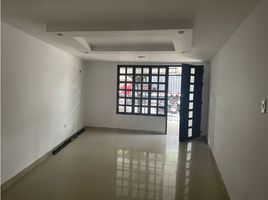 2 Habitación Casa en venta en Colombia, Cali, Valle Del Cauca, Colombia