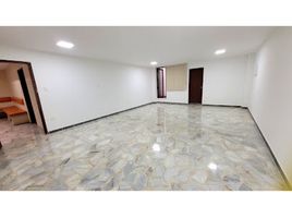 40 m² Office for rent in Lago Calima, Cali, Cali