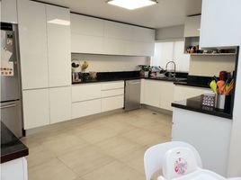 5 Bedroom Apartment for sale in Fundacion Cardioinfantil-Instituto de Cardiologia, Bogota, Bogota