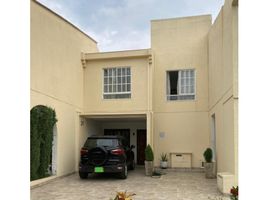 3 Bedroom Villa for sale in Palmetto Plaza Shopping Mall, Cali, Cali