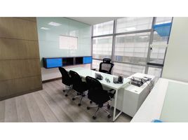 57 m² Office for rent in Parque de los Pies Descalzos, Medellín, Medellín