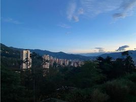 5 Habitación Casa en venta en Parque de los Pies Descalzos, Medellín, Medellín