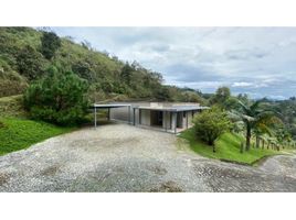 2 Habitación Casa en venta en Colombia, Retiro, Antioquia, Colombia