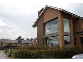 3 Bedroom House for sale in Fundacion Cardioinfantil-Instituto de Cardiologia, Bogota, Bogota