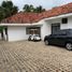 5 Bedroom Villa for sale in Cundinamarca, Ricaurte, Cundinamarca