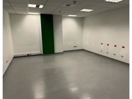 250 SqM Office for rent in Bogota, Cundinamarca, Bogota