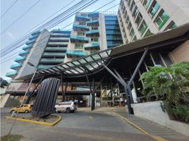 71 m² Office for sale in River View Park, Cali, Yumbo