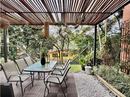 3 Habitación Villa en venta en Colombia, Envigado, Antioquia, Colombia