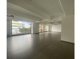 138 SqM Office for rent in Colombia, Bogota, Cundinamarca, Colombia