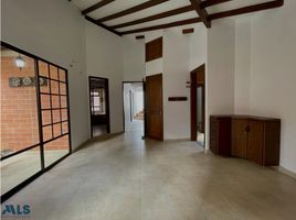 4 Habitación Casa en venta en Sabaneta, Antioquia, Sabaneta