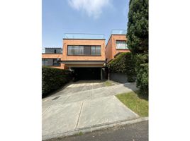 3 Habitación Villa en alquiler en Colombia, Envigado, Antioquia, Colombia