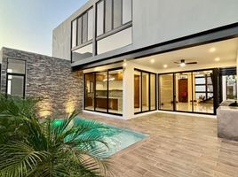 Villa 4 chambre à vendre à Conkal, Yucatan, Conkal