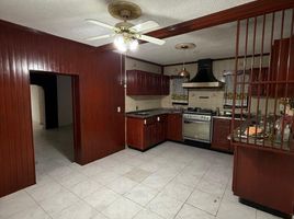 2 Habitación Casa en venta en Guadalupe, Nuevo León, Guadalupe, Nuevo León, México