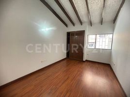 280 SqM Office for rent in Fundacion Cardioinfantil-Instituto de Cardiologia, Bogota, Bogota