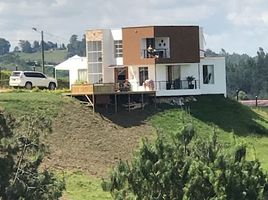 4 Habitación Villa en venta en Marinilla, Antioquia, Marinilla