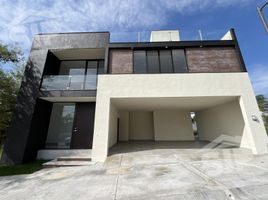 Maison 4 chambre à vendre à Santiago, Nuevo Leon, Santiago